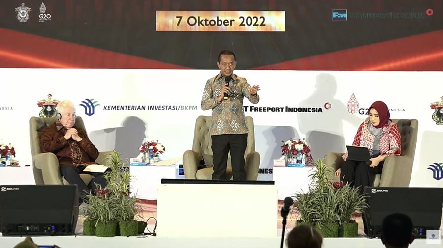 Menteri BKPM, Bahlil Lahadalia,  acara Orasi Ilmiah Transformasi Ekonomi Melalui Hilirisasi dengan Kearifan Lokal yang di selenggarakan oleh Kementerian Investasi/BKPM dan PT Freeport Indonesia
