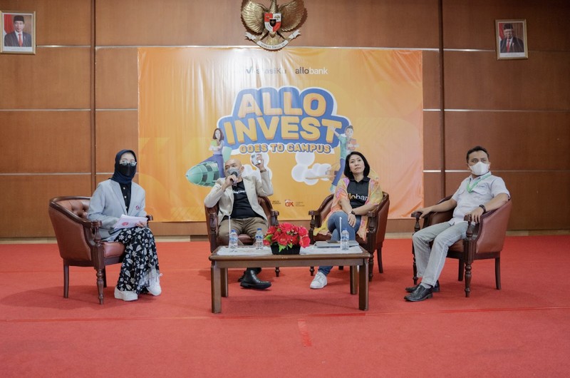 Allo Bank dan InvestasiKu menyelenggarakan acara Allo Invest Goes to Campus di Indonesia Banking School pada Jum’at (7/10). Ist Allo Bank dan InvestasiKu menyelenggarakan acara Allo Invest Goes to Campus di Indonesia Banking School pada Jum’at (7/10). Ist