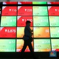Isu MUFG & Bank Panin Deal Bulan Depan, Sahamnya Malah ARB