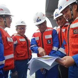 BUMN Dorong Pertamina Lanjutkan 8 Inisiatif Transisi Energi