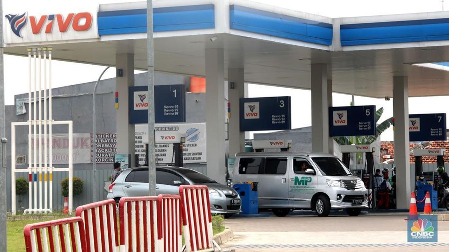 SPBU Vivo di kawasan Limo Depok, Jawa Barat, Selasa, (11/10/2022). (CNBC Indonesia/Muhammad Sabki)