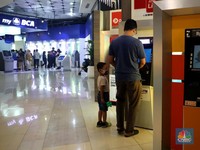 Jangan Panik, Ini Solusi Bila Kartu ATM Tertelan