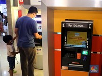 Kartu ATM Tertelan Jangan Panik, Begini Cara Mengurusnya