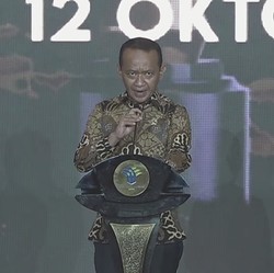 Blak-blakan Bahlil, Soal Investasi Rp100 T Masih Mangkrak