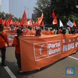 Tsunami PHK Mulai Kejadian, Pabrik-Pabrik 'Raksasa' RI Kena?