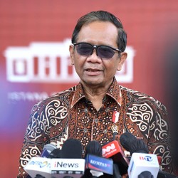 Simak Penjelasan Utuh Mahfud MD Soal Perpu Cipta Kerja Jokowi