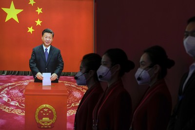 Presiden Xi Jinping dan pencapaiannya di Tiongkok di bawah kepemimpinannya di Balai Pameran Beijing di ibu kota tempat Kongres Partai ke-20 akan diadakan di Beijing, Rabu, 12 Oktober 2022. (AP/Andy Wong) Presiden Xi Jinping dan pencapaiannya di Tiongkok di bawah kepemimpinannya di Balai Pameran Beijing di ibu kota tempat Kongres Partai ke-20 akan diadakan di Beijing, Rabu, 12 Oktober 2022. (AP/Andy Wong)