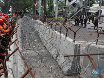 Perpu Ciptaker: Aturan Baru Pegawai Kontrak Jadi Lebih Ketat