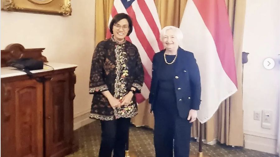 Bertemu US Secretary of the @treasurydept, Janet Yellen kemarin (12/10). / Instagram : @smindrawati Bertemu US Secretary of the @treasurydept, Janet Yellen kemarin (12/10). / Instagram : @smindrawati
