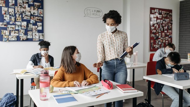 Bukan Sekolah Mahal, Pakar Ungkap Rahasia Anak Jadi Pintar