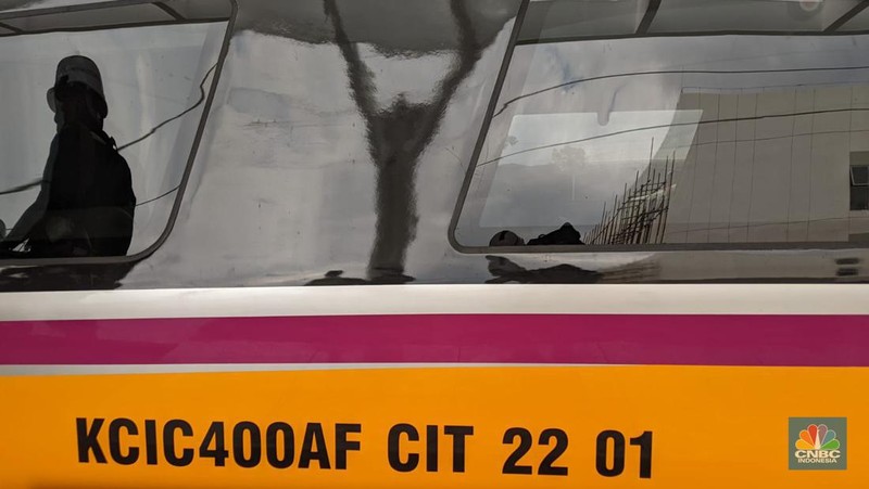 Kereta Cepat Indonesia China (KCIC). (վ/Emir Yanwardhana)