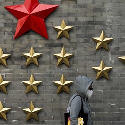 Penjelasan: Mengapa Ekonomi China Melambat dan Dampaknya Apa?