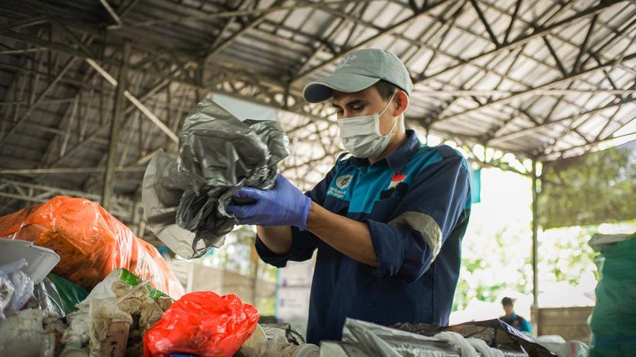 Startup pengelolaan sampah Waste4Change
