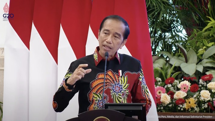 Arahan Presiden Jokowi Presiden Joko Widodo pengarahan kepada perwira tinggi Mabes Polri, Kapolda, dan Kapolres se-Indonesia di Istana Presiden, Jumat (14/10/2022).