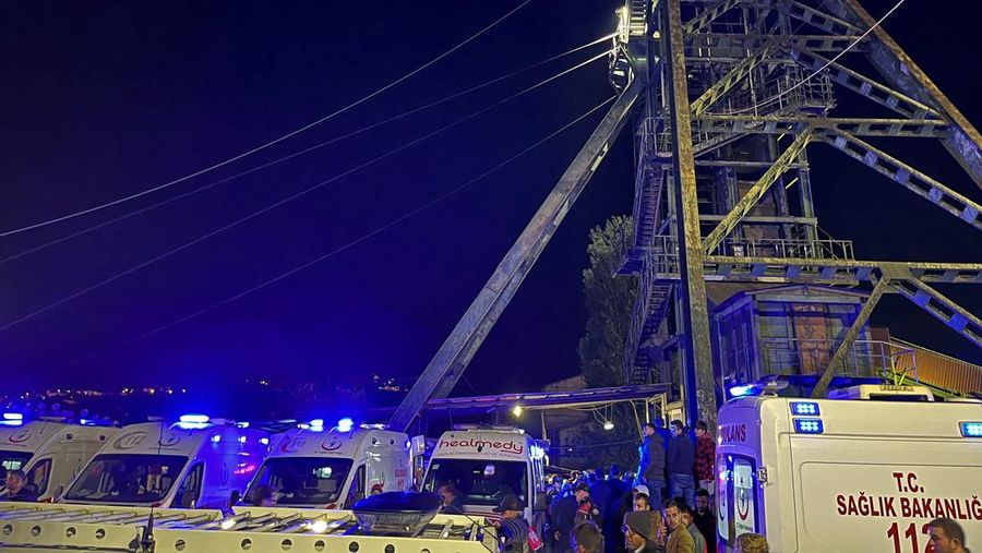 A general view of the coal mine after an explosion in Amasra in the northern Bartin province, Turkey October 14, 2022. Ihlas News Agency (IHA) via REUTERS ATTENTION EDITORS - THIS PICTURE WAS PROVIDED BY A THIRD PARTY. NO RESALES. NO ARCHIVES. TURKEY OUT. NO COMMERCIAL OR EDITORIAL SALES IN TURKEY. REFILE - CORRECTING DATE