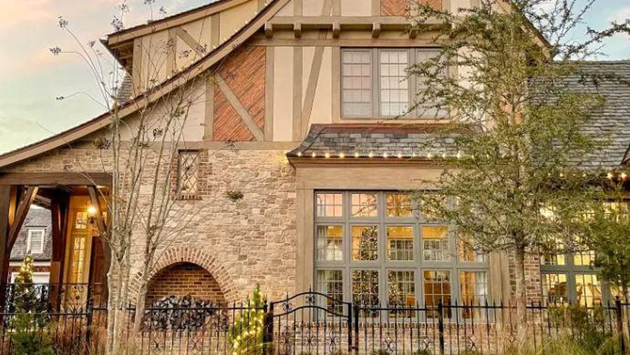 Disney House (Cristie Anne Cabrera via CNBC MakeIt)