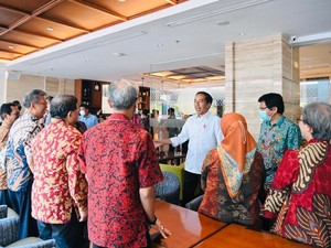 Teman SMA Cerita Jokowi Minta Tak Dimasukkan Grup Alumni