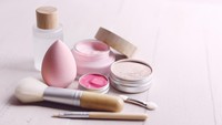 Baru Belajar Makeup? Ini 3 Produk yang Nggak Bikin Bingung Dipakai Pemula