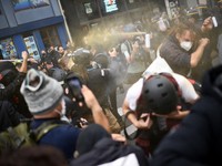 Potret Ramai Warga Prancis Demo Turun ke Jalan Teriak Inflasi