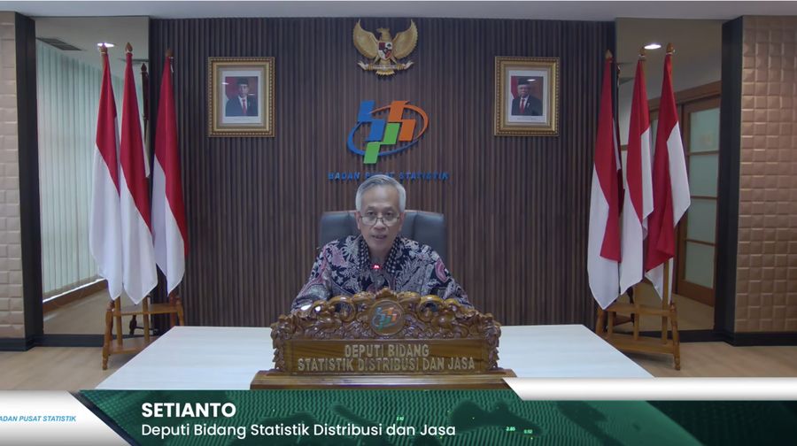 Deputi Bidang Statistik Distribusi dan Jasa Badan Pusat Statistik, Setianto memberikan keterangan pers mengenai terkait ekspor dan impor Indonesia September 2022 dan luas panen dan produksi padi di Indonesia 2022 (Angka Sementara), Jakarta, Senin (17/10/2022). (Tangkapan Layar Youtube BPS)