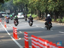 Grab-Gojek Banyak Saingan Baru, Angkat Jemuran hingga Digaji