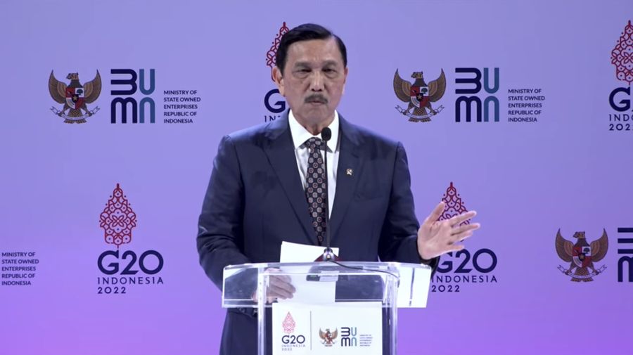 Menko Maritim dan Investasi Luhut Binsar Pandjaitan Saat Pembukaan SOE International Conference dan Peluncuran Indonesia Water Fund (IWF) di Bali, Senin (17/10/2022). (Tangkapan layar via Youtube Kementerian BUMN)