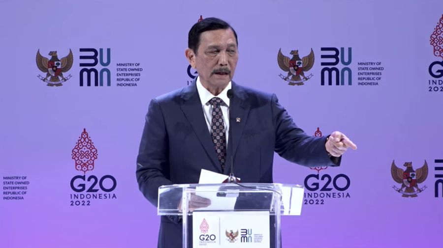 Menko Maritim dan Investasi Luhut Binsar Pandjaitan Saat Pembukaan SOE International Conference dan Peluncuran Indonesia Water Fund (IWF) di Bali, Senin (17/10/2022). (Tangkapan layar via Youtube Kementerian BUMN)