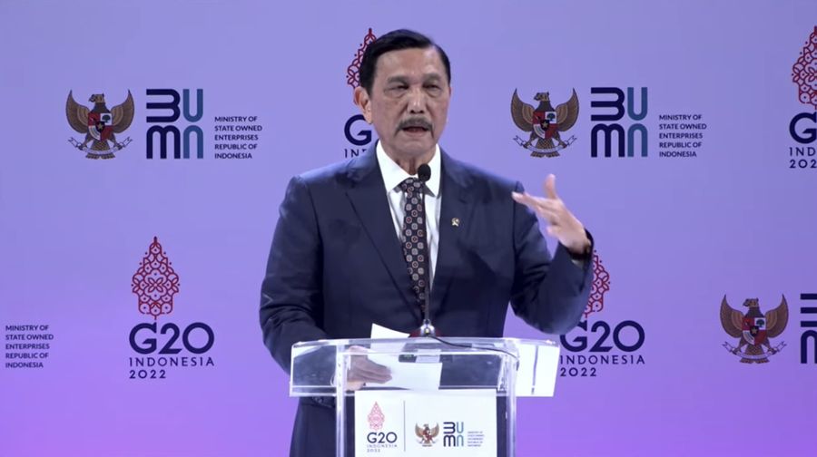 Menko Maritim dan Investasi Luhut Binsar Pandjaitan Saat Pembukaan SOE International Conference dan Peluncuran Indonesia Water Fund (IWF) di Bali, Senin (17/10/2022). (Tangkapan layar via Youtube Kementerian BUMN)