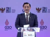 Serba Tak Pasti Kala Badai Mengadang, Luhut Berharap ke BUMN