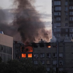 Ukraina Makin Kritis, Listrik Dibatasi di Seluruh Negeri