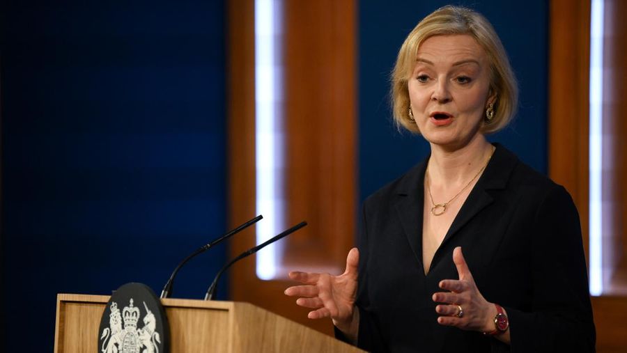LONDON, ENGLAND - OCTOBER 14: UK Prime Minister Liz Truss talks at a press conference in 10 Downing Street after sacking her former Chancellor, Kwasi Kwarteng, on October 14, 2022 in London, England. After just five weeks in the job, Prime Minister Liz Truss has sacked Chancellor of The  Exchequer Kwasi Kwarteng after he delivered a mini-budget that plunged the UK economy into crisis. (Photo by Daniel Leal - WPA Pool/Getty Images)