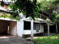 Amit-amit Tahun Depan Resesi, Orang Mulai BU Jual Rumah?