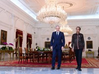 Diam-diam Jokowi Bertemu Tony Blair di Istana, Bahas Apa?