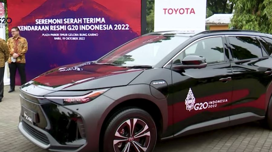Seremoni Serah Terima Kendaraan Resmi G20, Gelora Bung Karno, 19 Oktober 2022. (Tangkapan Layar Youtube)