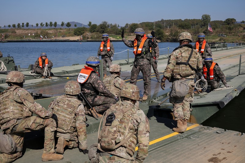 SOUTHKOREA-USA/MILITARY A South Korean tank takes part in a joint river crossing operation drill between South Korean and U.S. troops, in Yeoju, South Korea, October 19, 2022. REUTERS/Kim Hong-Ji