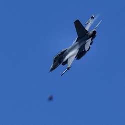 Awas Rusia vs NATO Pecah, Jet Putin Cegat Prancis-Jerman