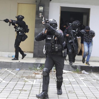 Sangar! Intip Latihan Pasukan Antiteror Jelang Puncak KTT G20