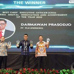 Jawab Tantangan Digital, PLN Raih Sabet 5 Penghargaan