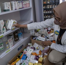 Catat Ini Bunda, Satu Obat Sirup yang Masih Boleh Diminum