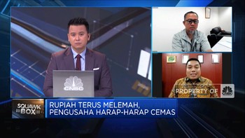 Terimbas Pelemahan Rupiah, Bisnis Umrah & Alat Berat Cemas!