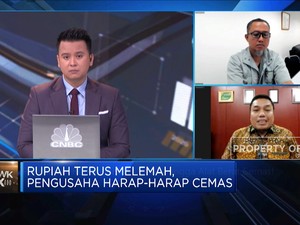 Terimbas Pelemahan Rupiah, Bisnis Umrah & Alat Berat Cemas!
