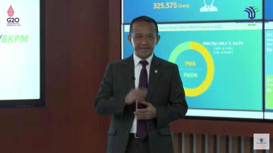 Menteri Investasi/Kepala Badan Koordinasi Penanaman Modal (BKPM) Bahlil Lahadalia Memberikan Keterangan Pers Mengenai Realisasi Investasi PMA & PMDN Triwulan III (Juli-September) Tahun 2022, Senin (24/20/2022). (Tangkapan Layar via Youtube BKPM)
