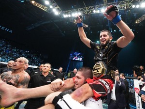 Pertaruhan Raja Kelas Ringan UFC: Islam Makhachev Vs Dustin Poirier
