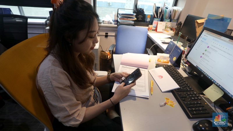 Ilustrasi WhatsApp Down (CNBC Indonesia/ Andrean Kristianto)