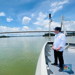 Baru Pertama Kali Terjadi! Jokowi Naik Kapal Laut ke IKN