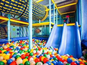 6 Playground di Solo untuk Anak dan Dewasa yang Wahana Bermainnya Banyak