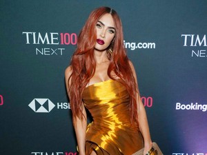 Pengakuan Megan Fox Pakai Implan Payudara Sejak Usia 21 Tahun