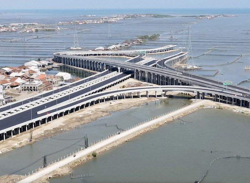 Jalan Tol Semarang - Demak Sedin 2 (Biro Pers Kementerian PUPR) Jalan Tol Semarang - Demak Sedin 2 (Biro Pers Kementerian PUPR)