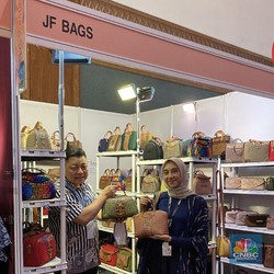 Kisah Pengusaha Tas: Modal Rp100 Ribu Jadi Omzet Rp150 Juta