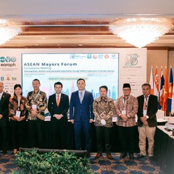Emil Dardak Pimpin Diskusi Pemukiman di ASEAN Mayor Forum